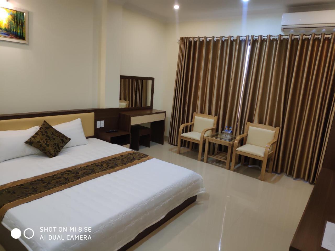Ngoc Anh Hotel ฮาลอง ภายนอก รูปภาพ