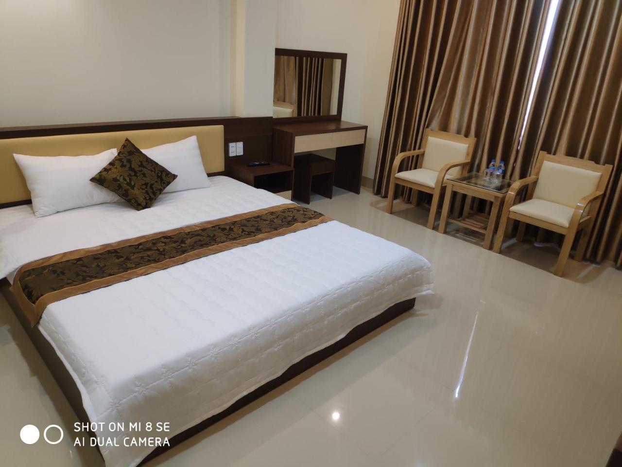 Ngoc Anh Hotel ฮาลอง ภายนอก รูปภาพ